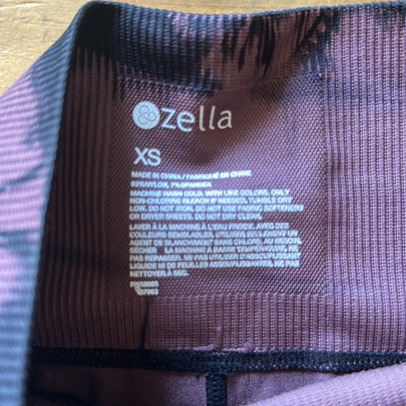 Zella Xs Tye Dye leggings. Marble. purple black. Full length ankle. NWOT - Picture 4 of 7